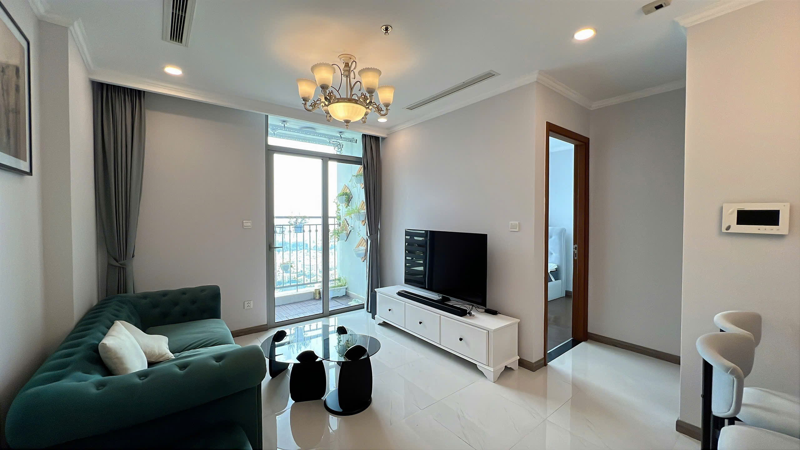 Cho Thuê Căn Hộ 1PN Full Nội Thất Vinhomes Tân Cảng Diện Tích 50m2