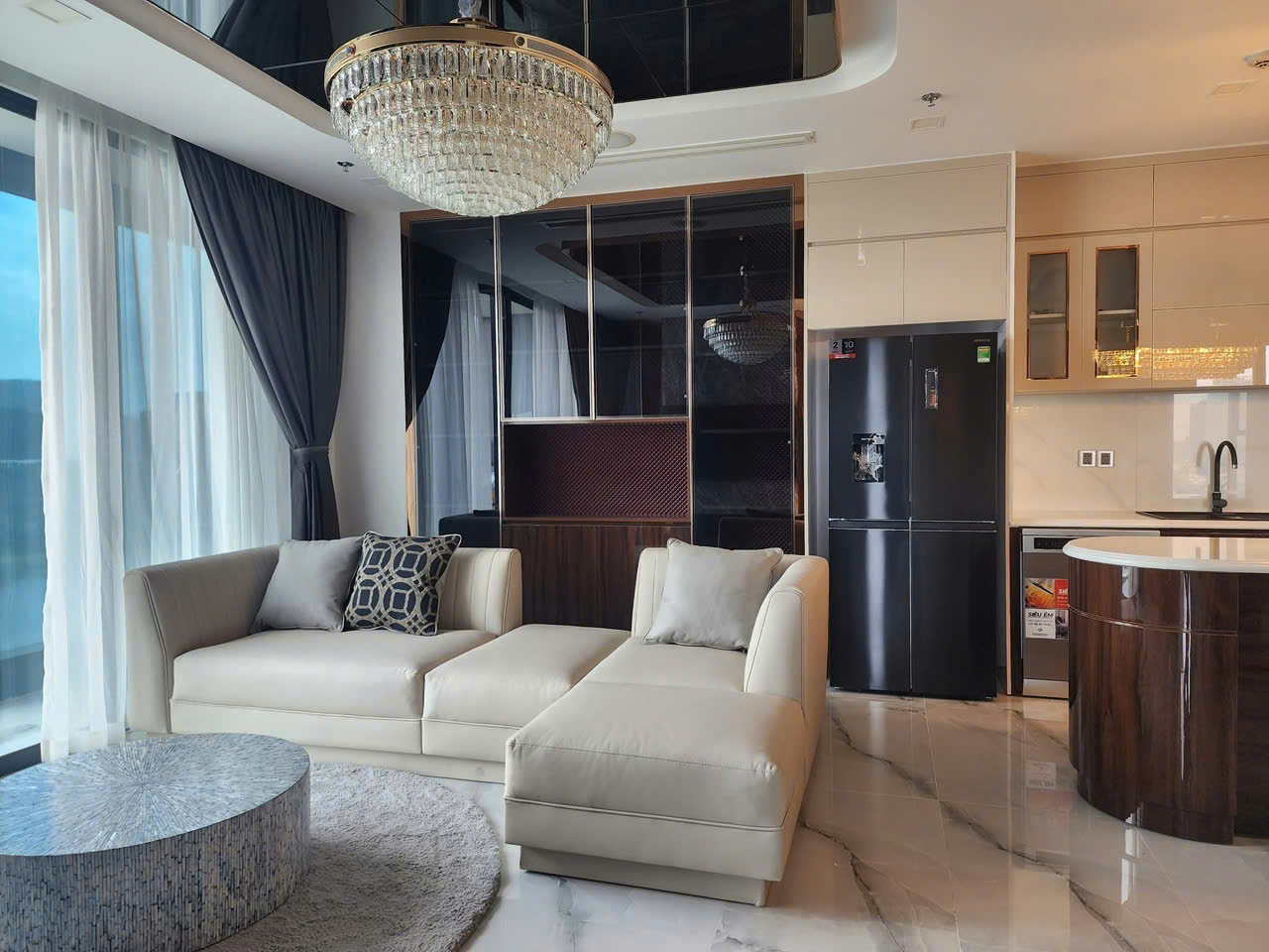 Cho Thuê Căn Hộ Vinhomes Quận 1 Đầy Đủ Tiện Nghi Phù Hợp Cho Gia Đình