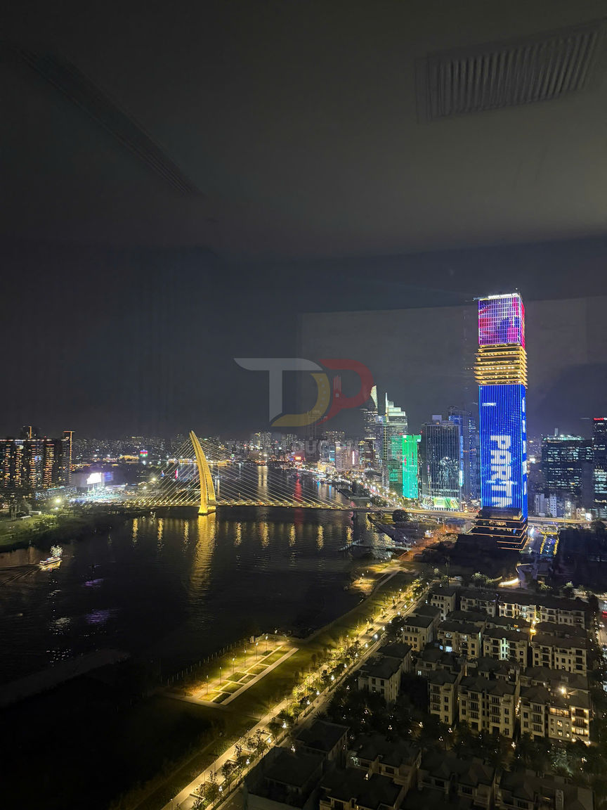 Cho thuê căn hộ Aqua 2 Vinhomes Golden River 3 phòng ngủ vòng cung view Landmark 81 giá 85 triệu mỗi tháng