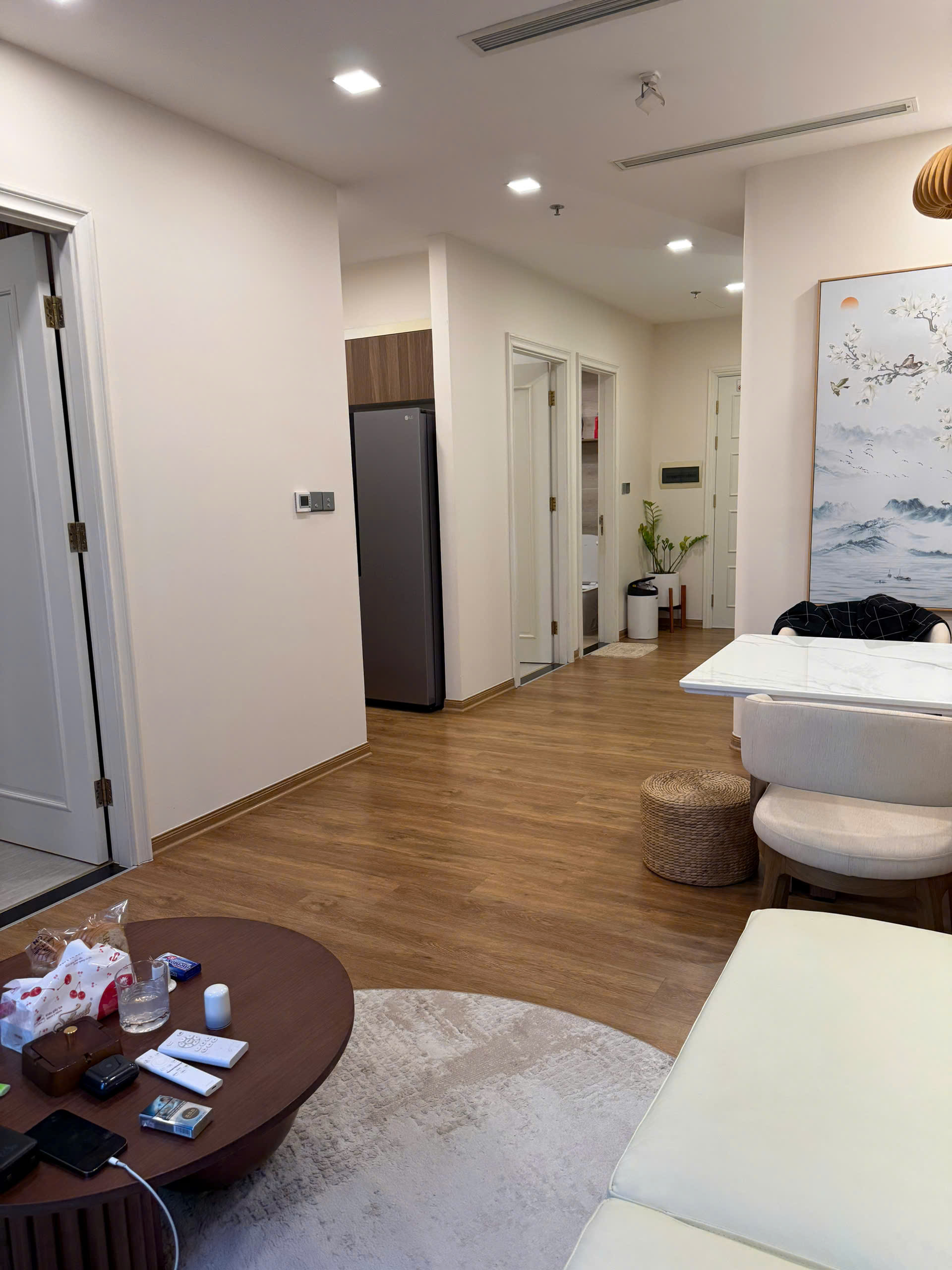 Bán Căn Hộ Vinhomes Ba Son Thiết Kế 2 PN Đầy Đủ Nội Thất