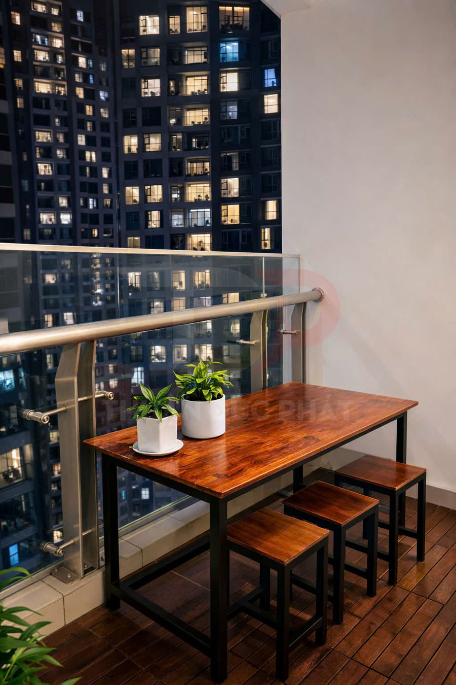 Bán căn hộ ba phòng ngủ Park 2 Vinhomes Central Park diện tích 115,4 mét vuông giá 14,9 tỷ đồng