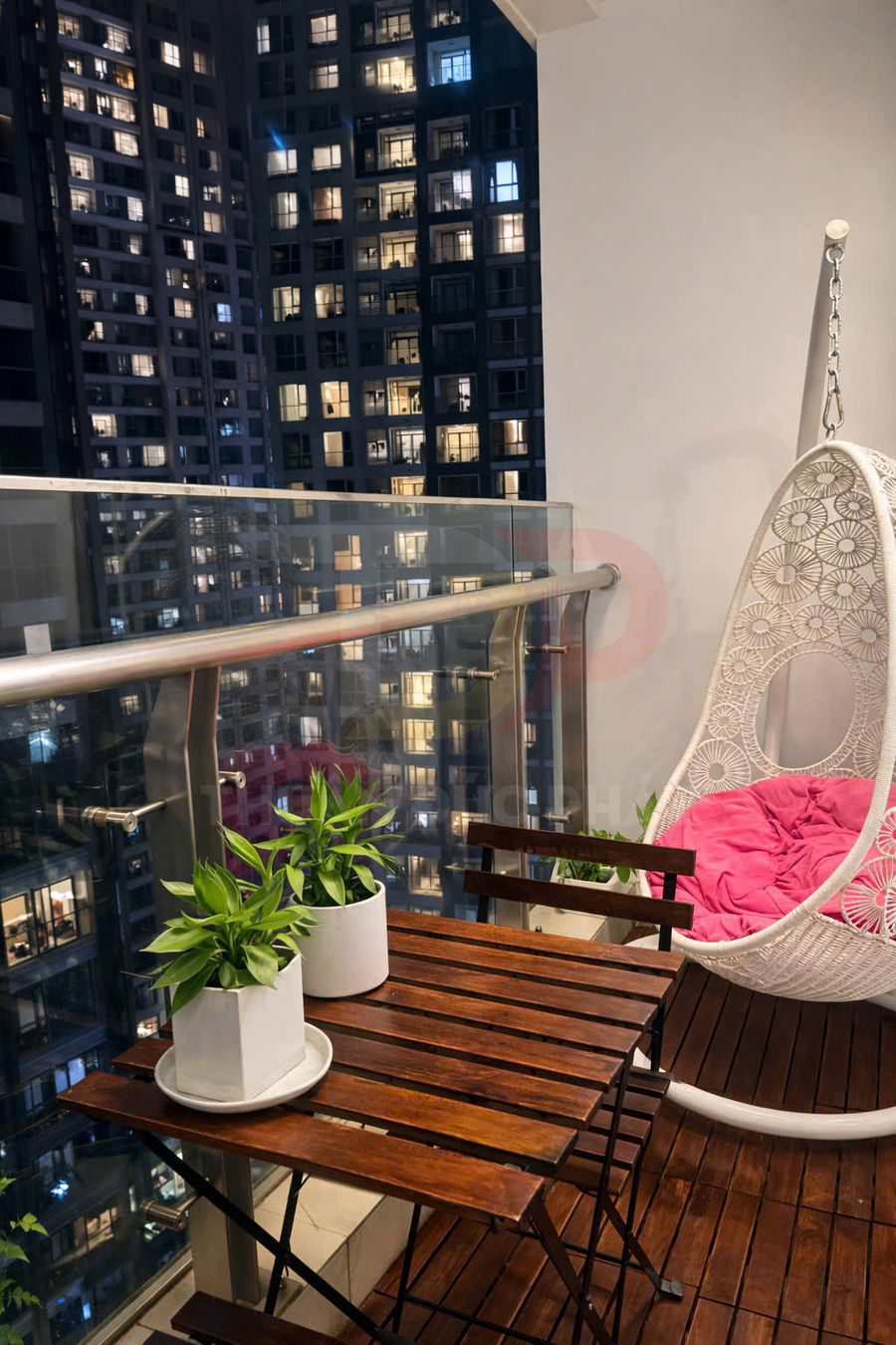 Bán căn hộ ba phòng ngủ Park 2 Vinhomes Central Park diện tích 115,4 mét vuông giá 14,9 tỷ đồng