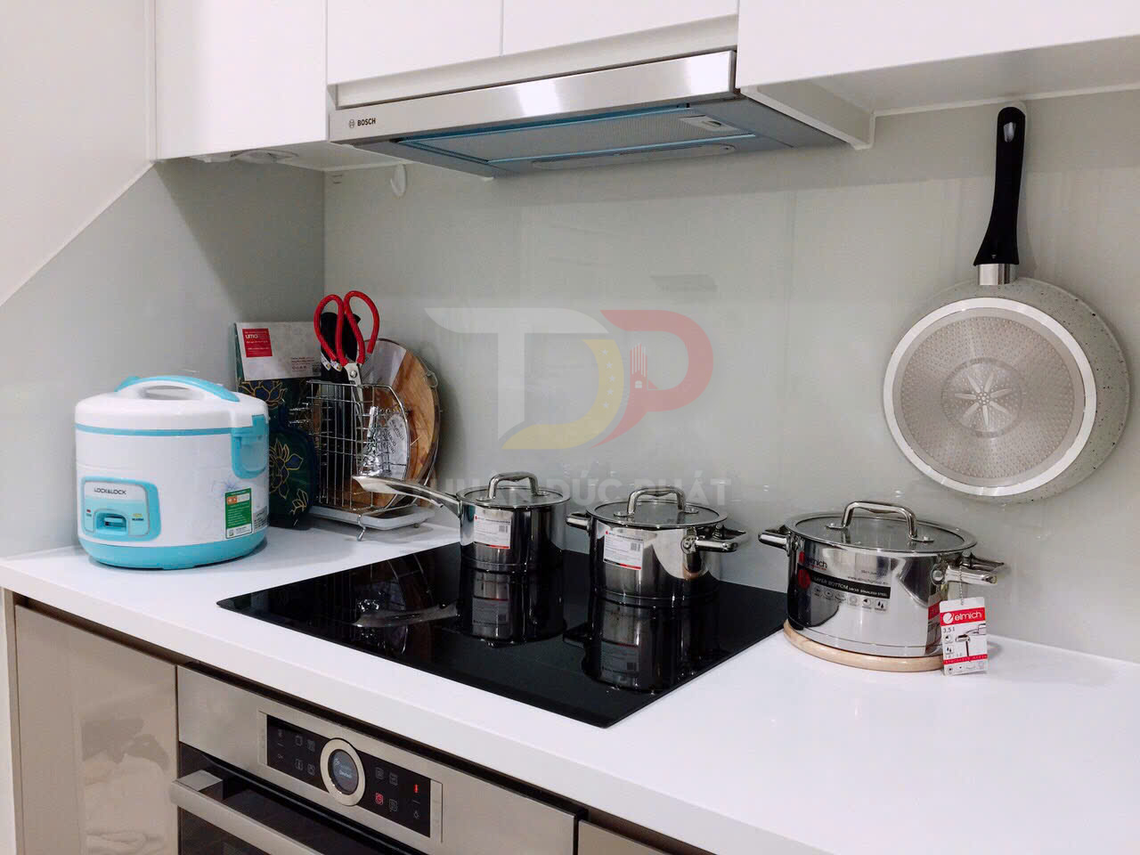 Bán căn hộ Aqua 4 Vinhomes Golden River 1 phòng ngủ full nội thất view sông và Bitexco trực diện
