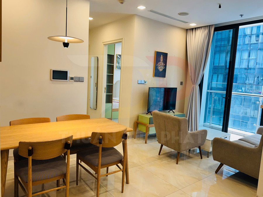 Cho Thuê Căn Hộ Vinhomes Golden River Tháp Aqua 2 2 Phòng Ngủ Tầm Nhìn Hướng Sông Và Thảo Cầm Viên