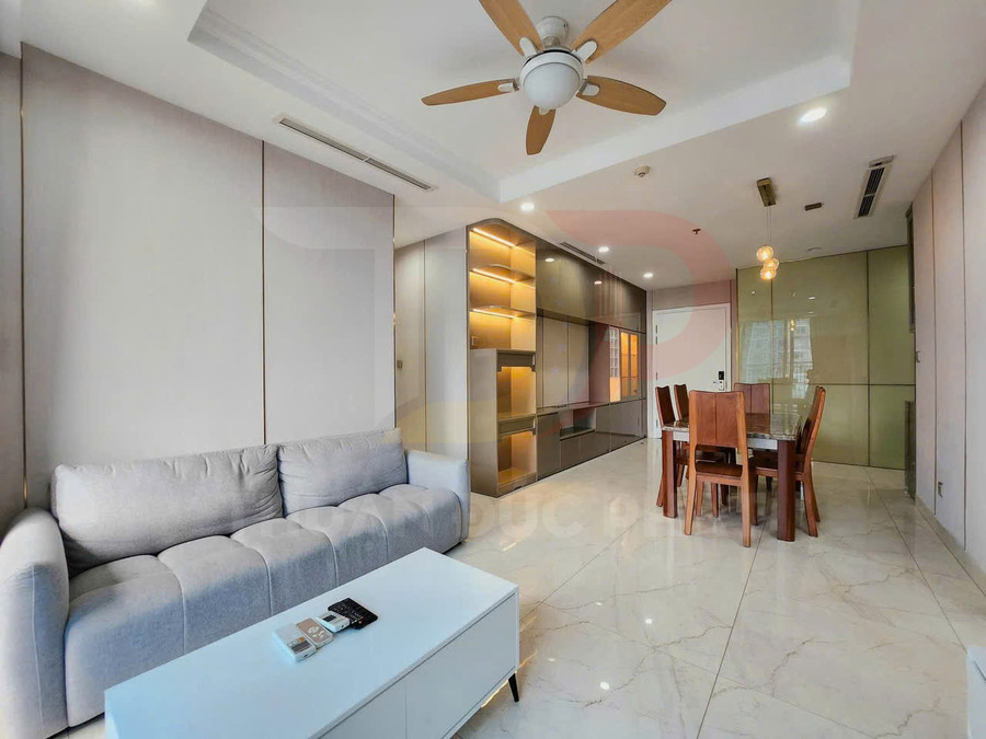 Cho thuê căn hộ Vinhomes Central Park toà Central 2 diện tích 84m2 giá tốt