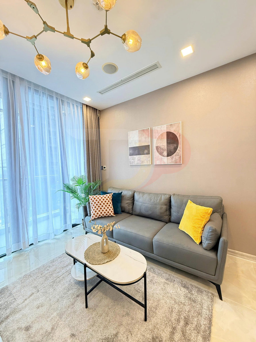 Cho Thuê Căn Hộ Vinhomes Golden River Tòa Aqua Một Phòng Ngủ Tầm Nhìn Thành Phố