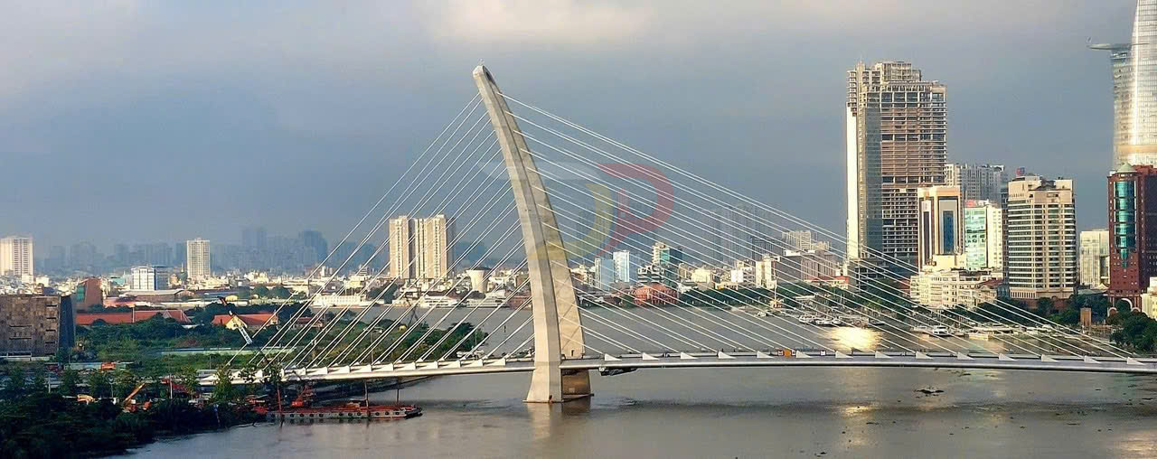 Bán căn hộ Vinhomes Golden River Aqua 2 view trực diện sông và Bitexco nội thất full giá 25 tỷ đang có hợp đồng thuê 35 triệu