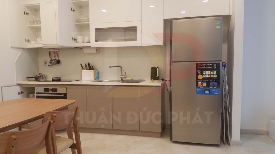Cho thuê căn hộ Vinhomes Golden River Aqua 1 một phòng ngủ 50 mét vuông, nội thất cao cấp