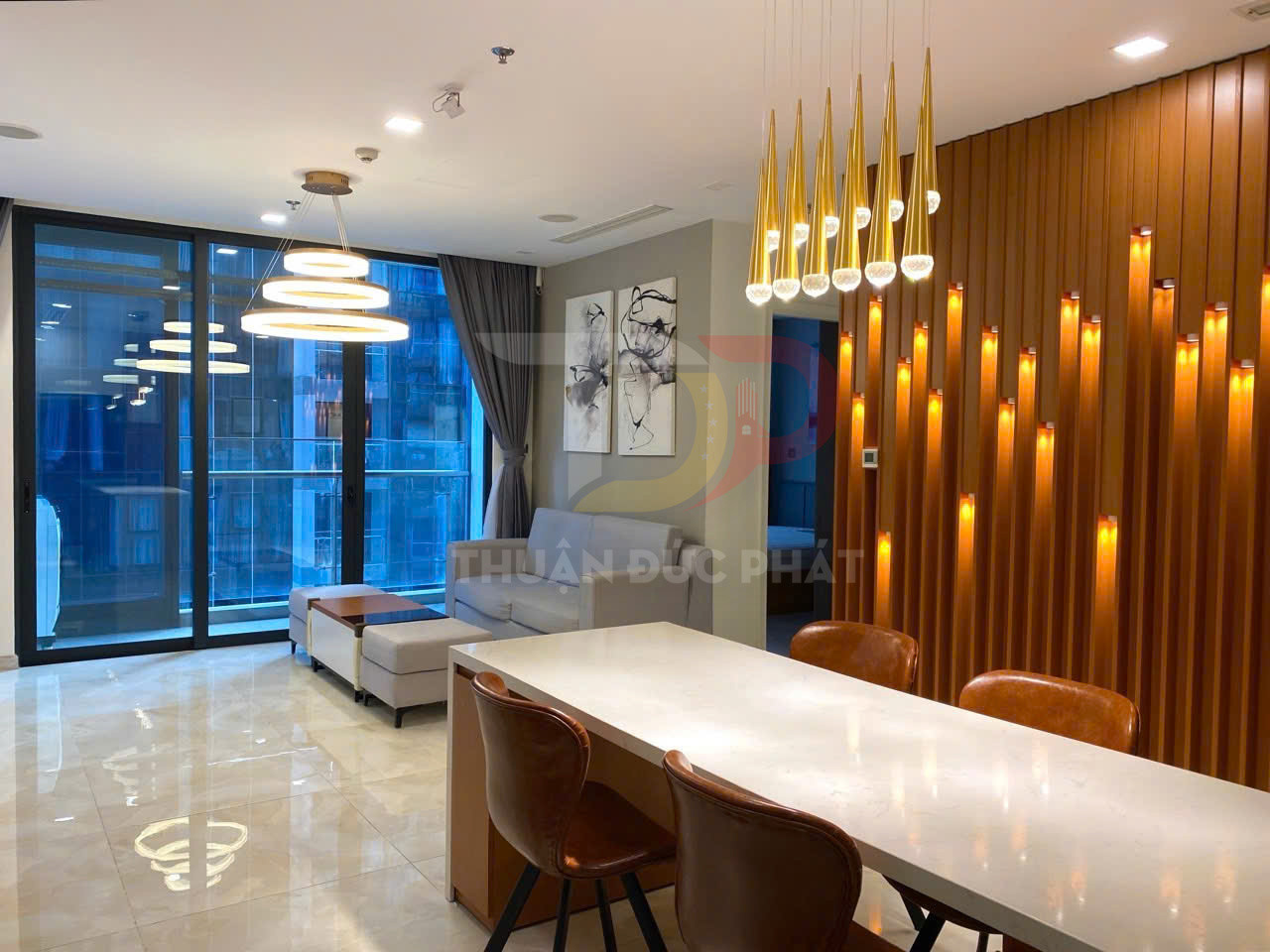 Đèn trang trí trần hiện đại cho phòng khách và bàn ăn chung cư cao cấp