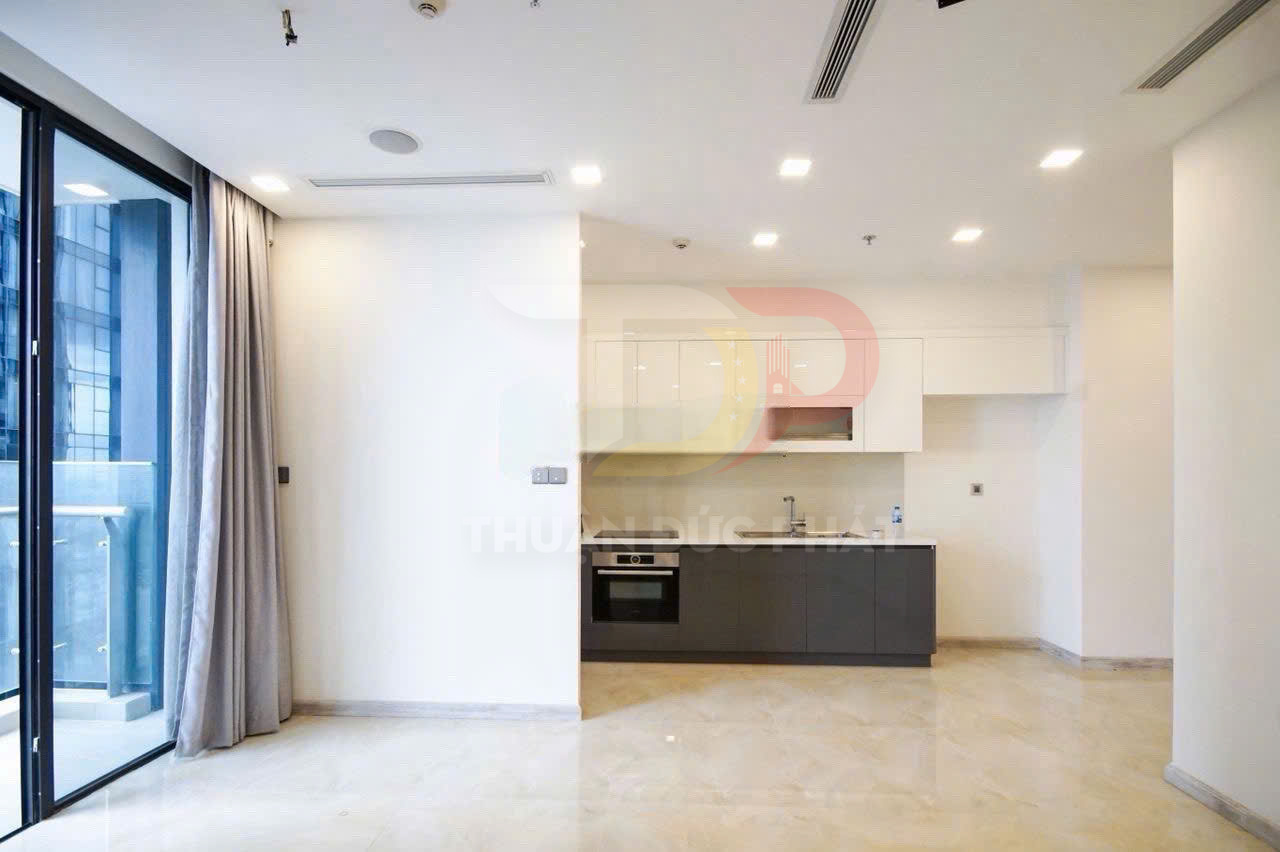 Cho thuê và bán căn hộ Vinhomes Golden River Aqua 1 view Bitexco 2 phòng ngủ 74m2 giá tốt cập nhật mới nhất