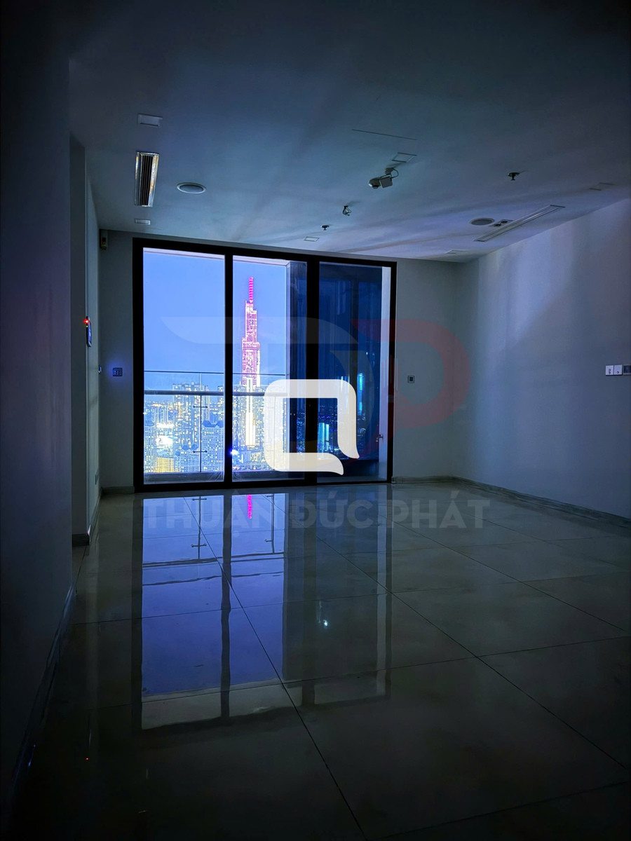 Cho thuê căn hộ Aqua 1 Vinhomes Golden River 83 mét vuông, 2 phòng ngủ, view Landmark 81