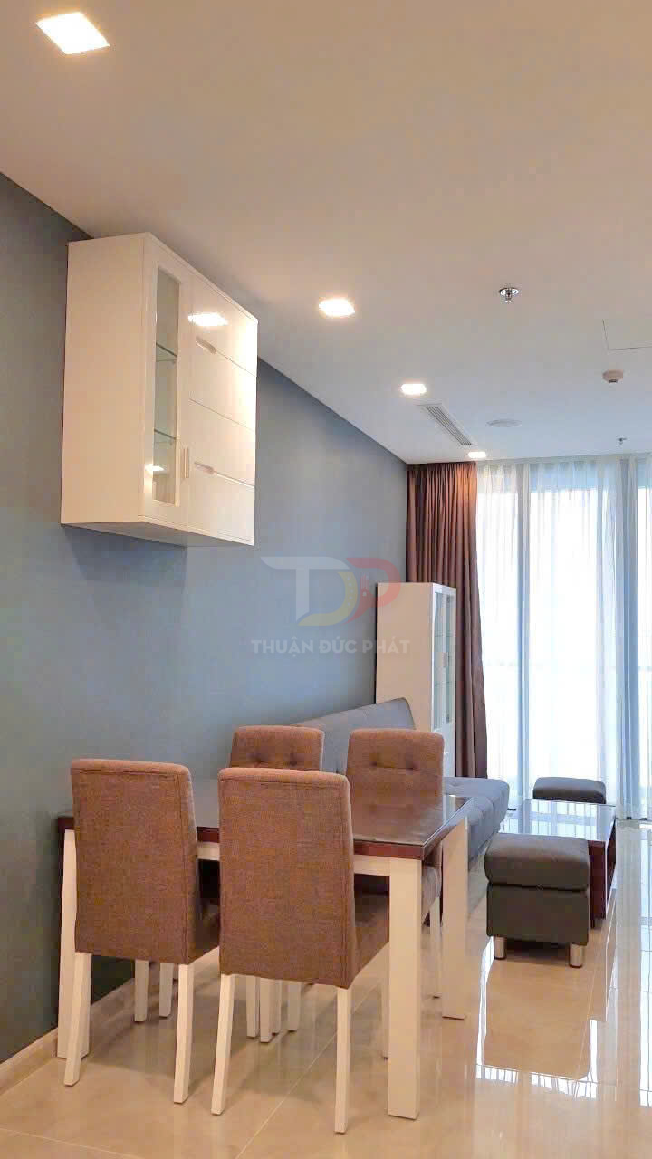 Bán Căn Hộ Vinhomes Golden River Tòa Aqua 3 Diện Tích 50m2 View Landmark 81 Đẳng Cấp