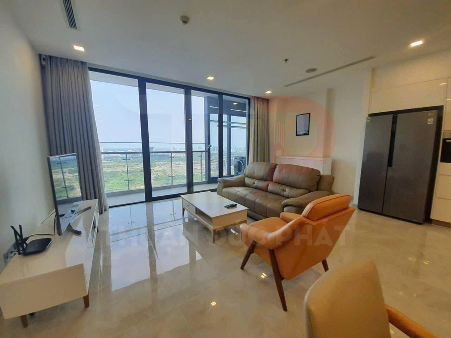 Cho thuê căn hộ Vinhomes Golden River Aqua 3 ba phòng ngủ 118 mét vuông view sông Sài Gòn giá 50 triệu