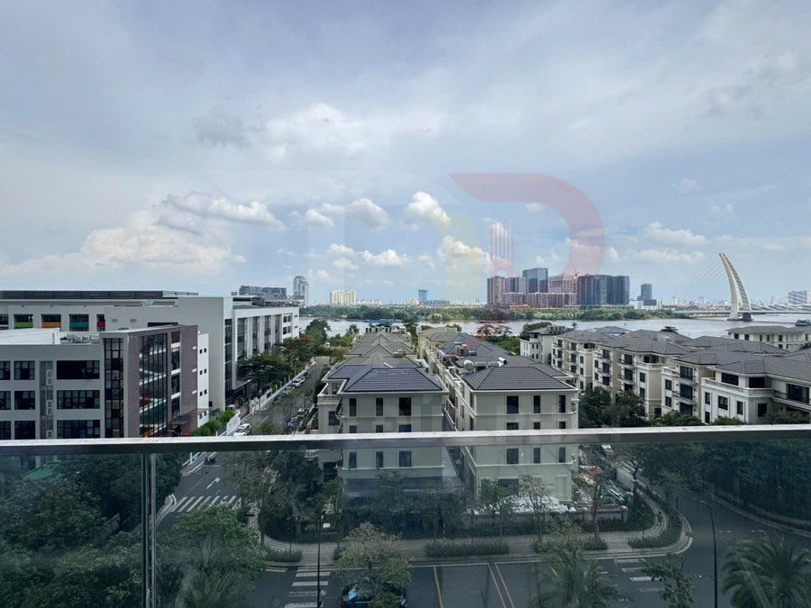 Cho thuê căn hộ Lux 6 Vinhomes Golden River 3 phòng ngủ, diện tích 126,4 mét vuông, giá 55 triệu đồng