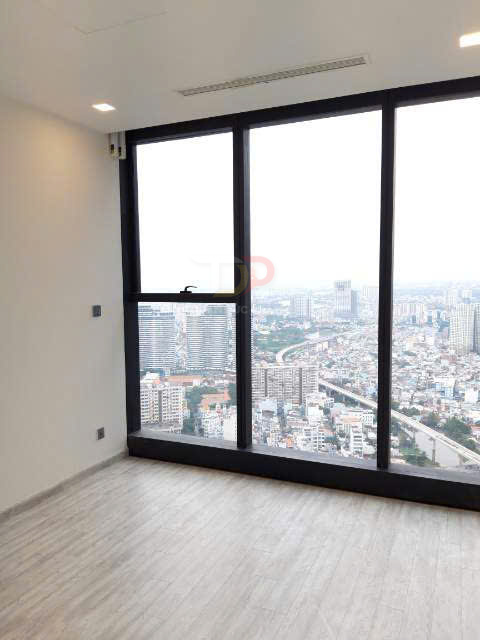 Bán căn hộ Vinhomes Golden River Aqua 1 2 phòng ngủ 83m2 view nội khu xéo sông thành phố giá 16.5 tỷ