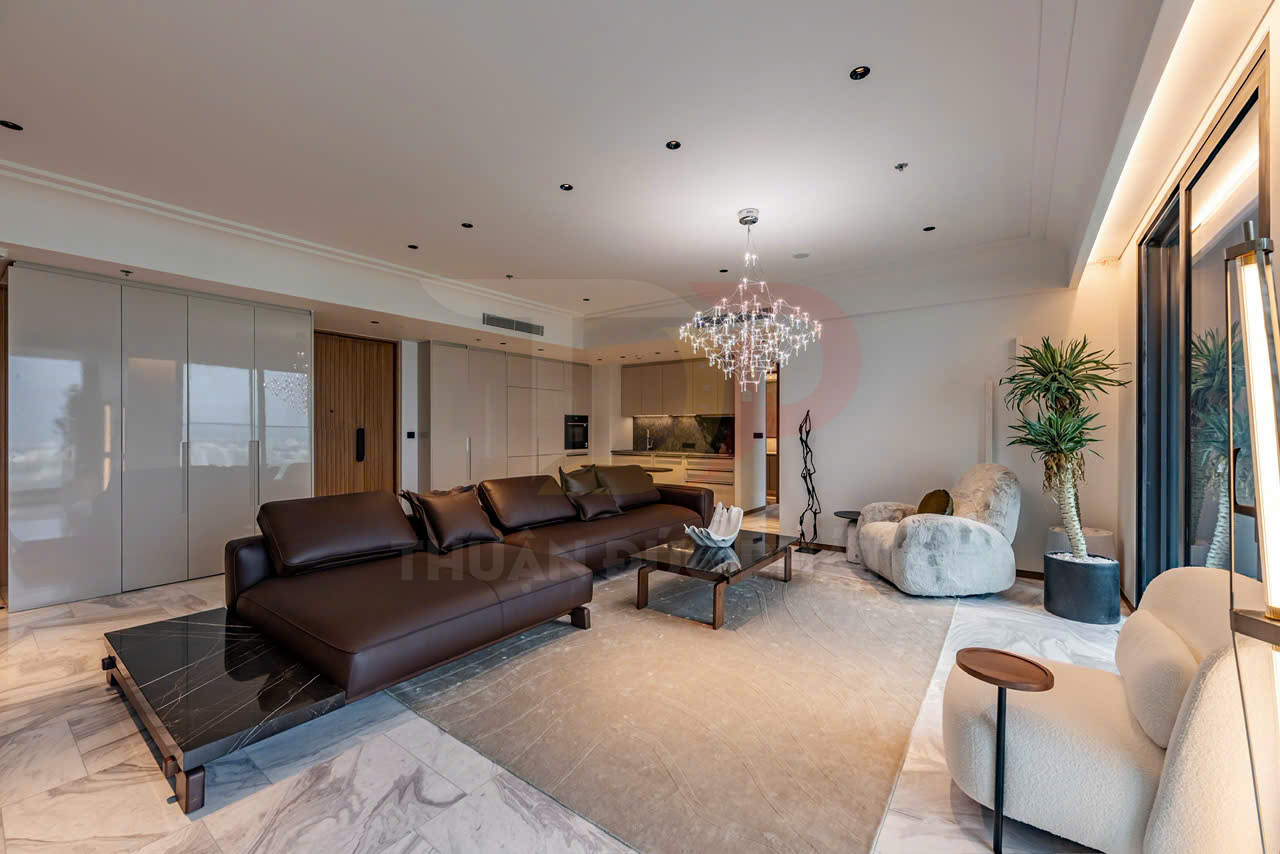 Bán căn hộ Grand Marina Sài Gòn 237m² giá 170 tỷ, không gian rộng và tầm nhìn sông