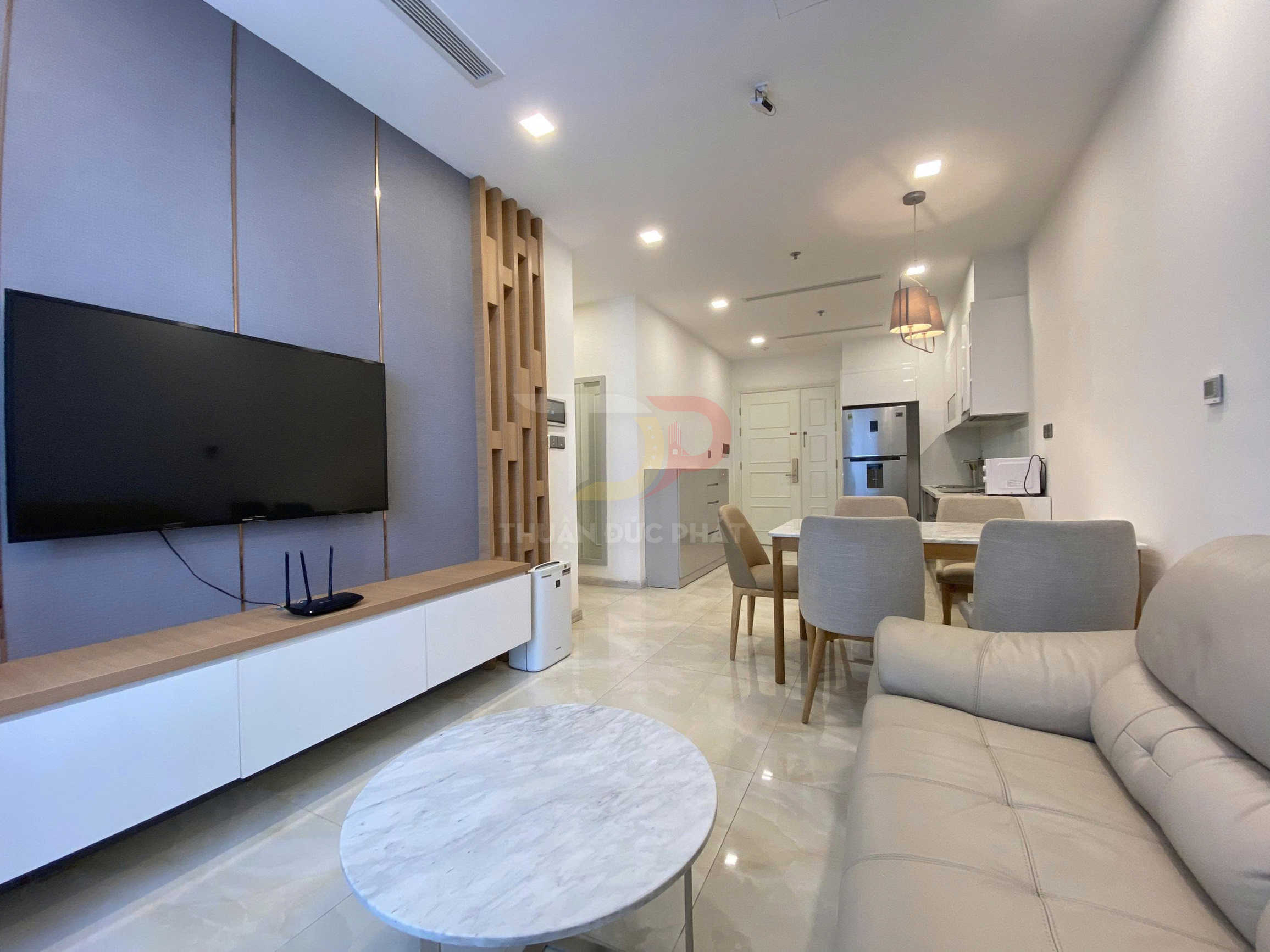 Cho Thuê Căn Hộ Vinhomes Golden River Tòa Aqua 1 Một Phòng Ngủ Đầy Đủ Nội Thất Cao Cấp