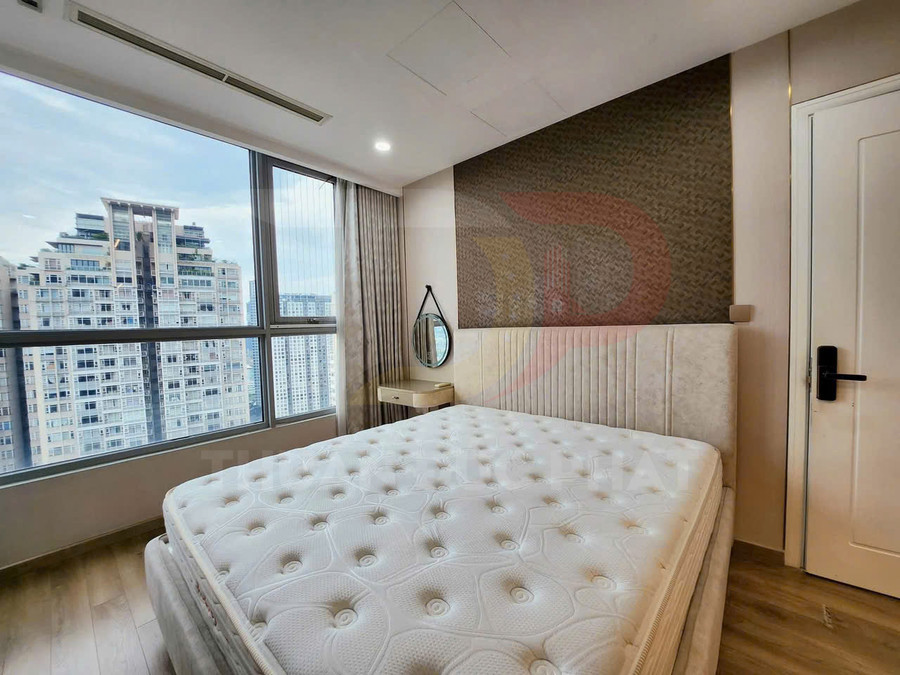 Cho thuê căn hộ Vinhomes Central Park toà Central 2 diện tích 84m2 giá tốt