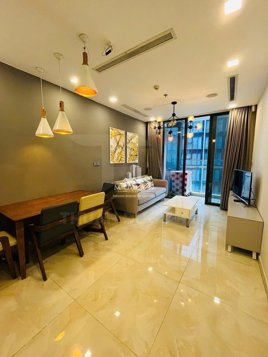 Cho thuê căn hộ Vinhomes Golden River Aqua 1 diện tích 50 mét vuông, 1 phòng ngủ, view sông Sài Gòn giá 24 triệu