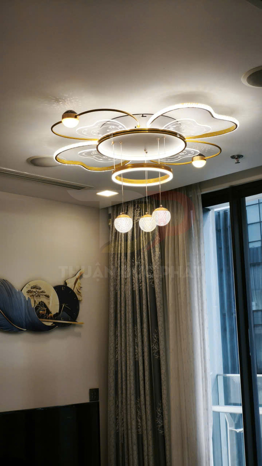 Cho thuê căn hộ Aqua 2 Vinhomes Golden River 68,6 m², 2 phòng ngủ, giá 28 triệu đồng mỗi tháng