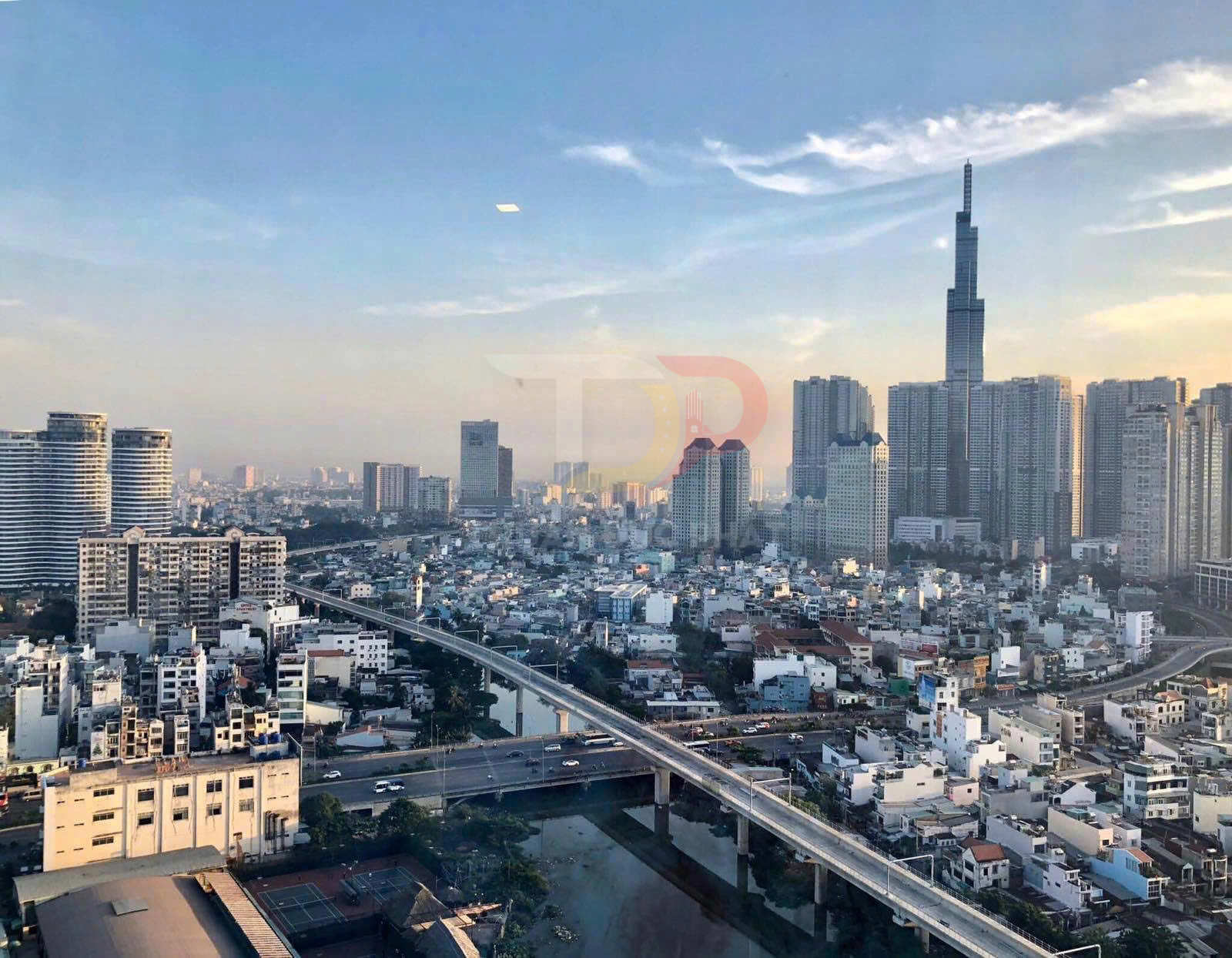 Cho Thuê Căn Hộ Vinhomes Golden River Tòa Aqua 1 Hai Phòng Ngủ Tầm Nhìn Trực Diện Landmark 81