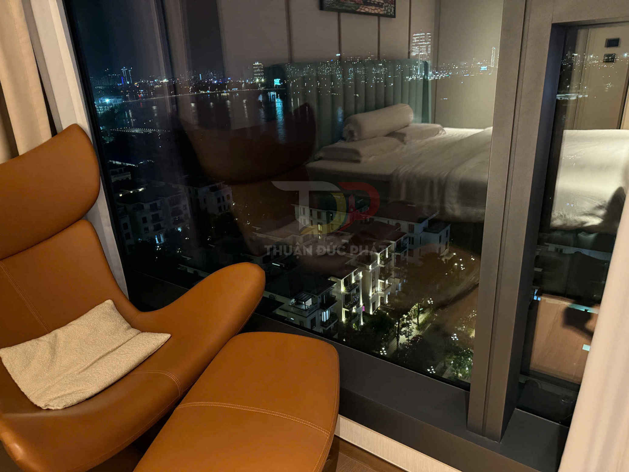 Cho Thuê Căn Hộ Grand Marina Saigon Sea 1 Phòng Ngủ View Sông Full Nội Thất Cao Cấp Giá 70 Triệu