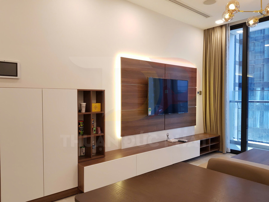 Cho thuê căn hộ Vinhomes Golden River Aqua 1 một phòng ngủ 60 mét vuông full nội thất view xéo sông và Thảo Cầm Viên