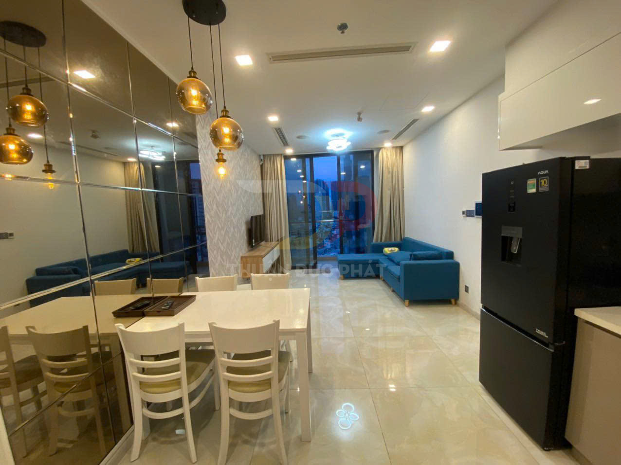 Cho Thuê Căn Hộ Vinhomes Golden River Aqua 4 Full Nội Thất View Sông Và Landmark 81 Giá Tốt Trung Tâm Quận 1