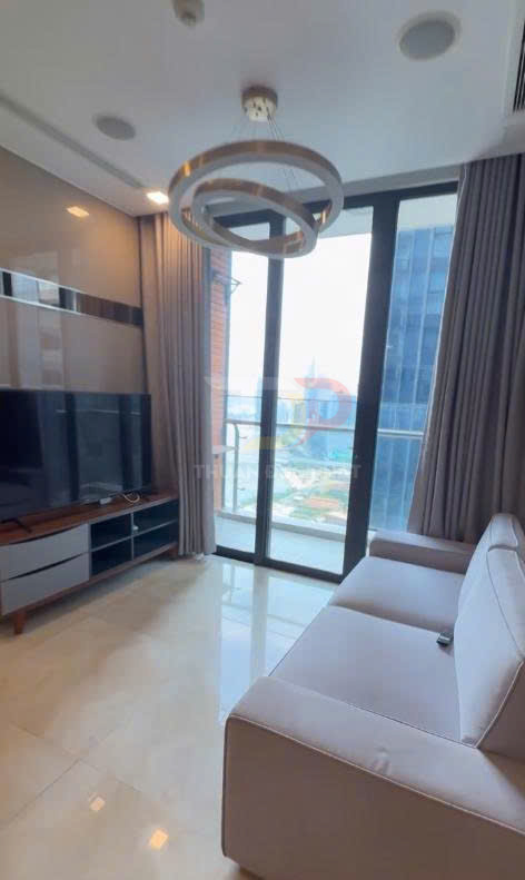 Cho thuê căn hộ Vinhomes Golden River Aqua 1 2 phòng ngủ full nội thất view trực diện sông và Bitexco giá 34 triệu