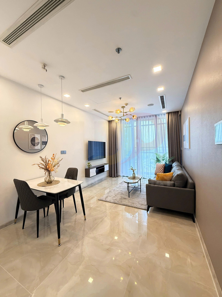 Cho Thuê Căn Hộ Vinhomes Golden River Tòa Aqua Một Phòng Ngủ Tầm Nhìn Thành Phố