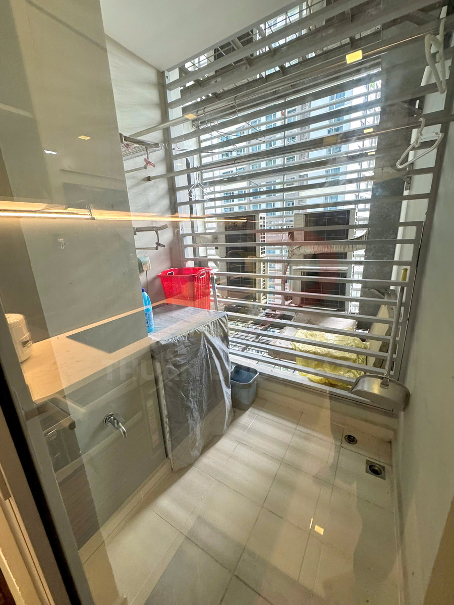 Cho Thuê Căn Hộ Vinhomes Central Park Park 7 Diện Tích 109m2, Nội Thất Đầy Đủ, Giá 38 Triệu Net, Đang Trống