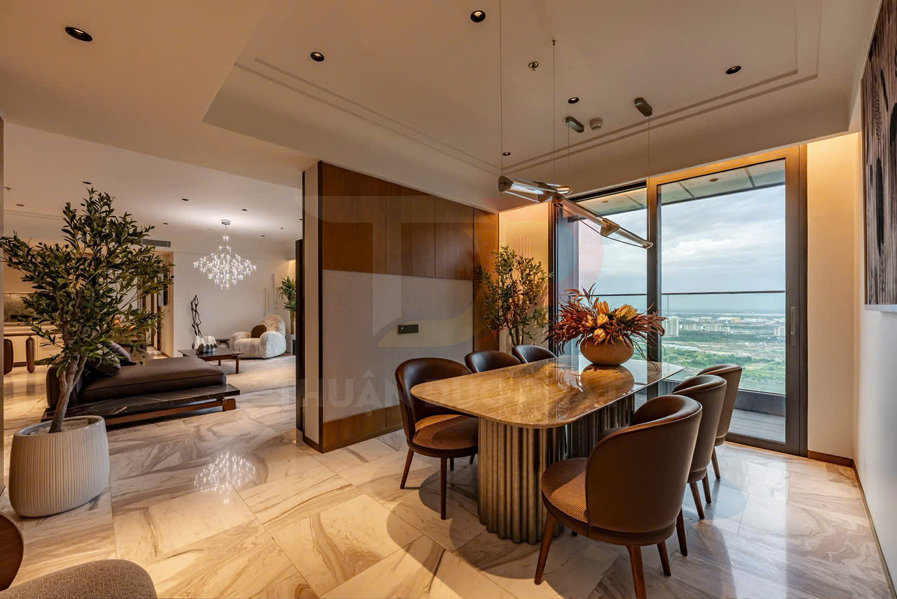 Bán căn hộ Grand Marina Sài Gòn 237m² giá 170 tỷ, không gian rộng và tầm nhìn sông