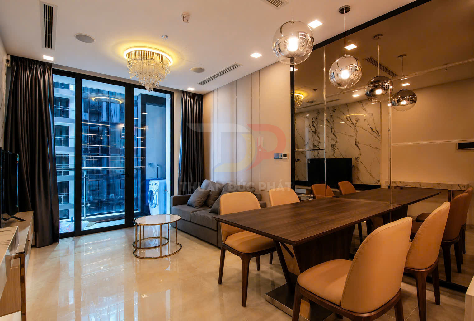 Cho thuê căn hộ Vinhomes Golden River Aqua 1 một phòng ngủ full nội thất view xéo sông và Tòa Central Park