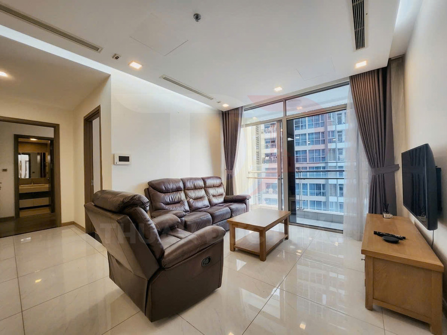 Bán căn hộ Park 4 Vinhomes Central Park 3 phòng ngủ cộng 1, diện tích 117 mét vuông, giá 17,8 tỷ đồng trọn gói