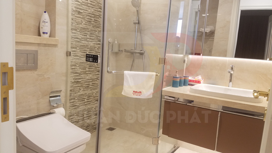 Cho thuê căn hộ Vinhomes Golden River Aqua 1 một phòng ngủ 50 mét vuông, nội thất cao cấp