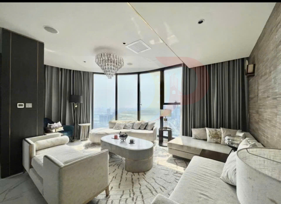 Cho thuê căn hộ Vinhomes Golden River Aqua 1 diện tích 159 mét vuông, 3 phòng ngủ, nội thất đầy đủ, view sông Sài Gòn và bán đảo Thủ Thiêm