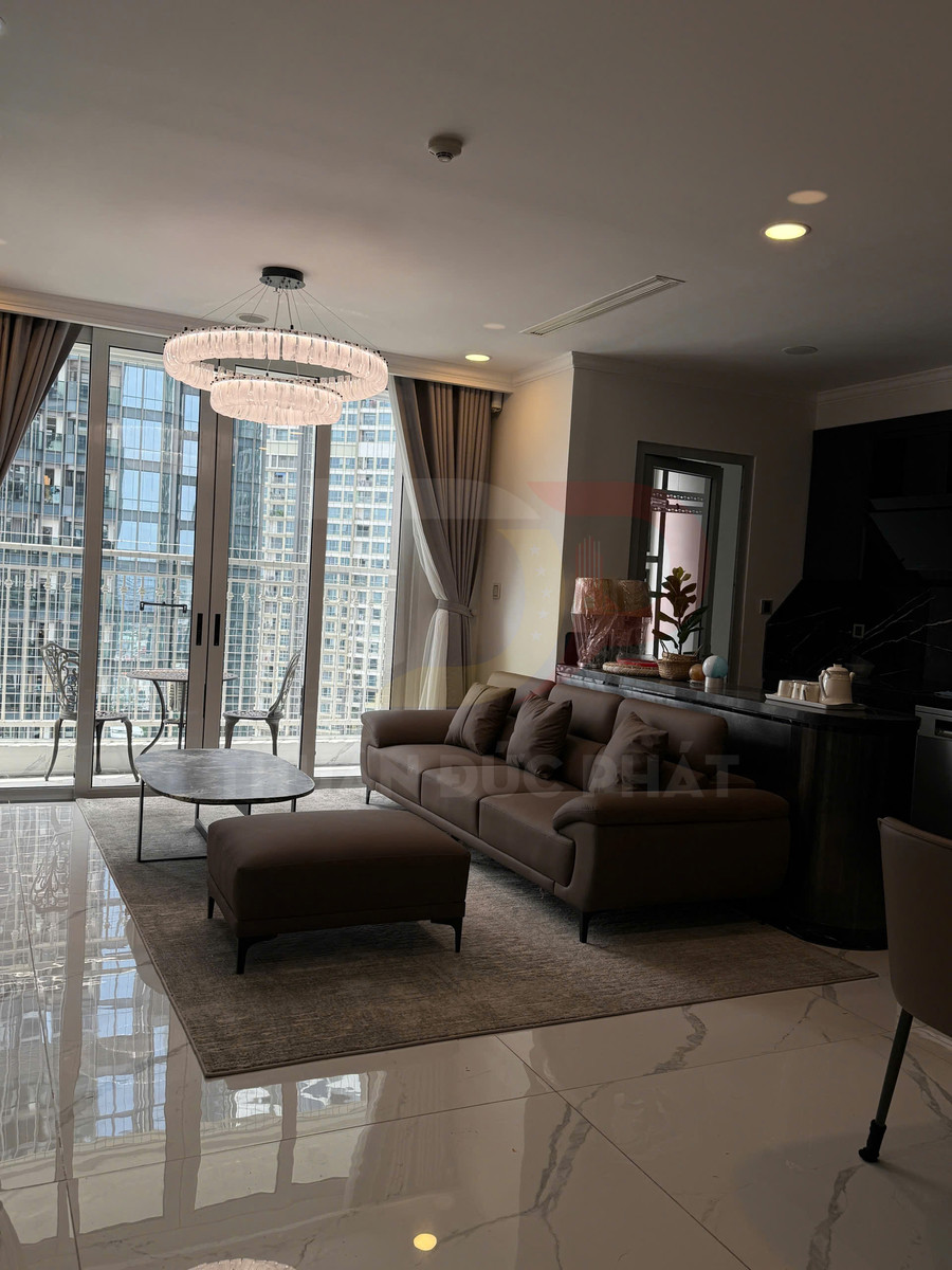 Bán Căn Hộ Vinhomes Central Park 4 Phòng Ngủ Tòa Landmark 6 Diện Tích 155 Mét Vuông