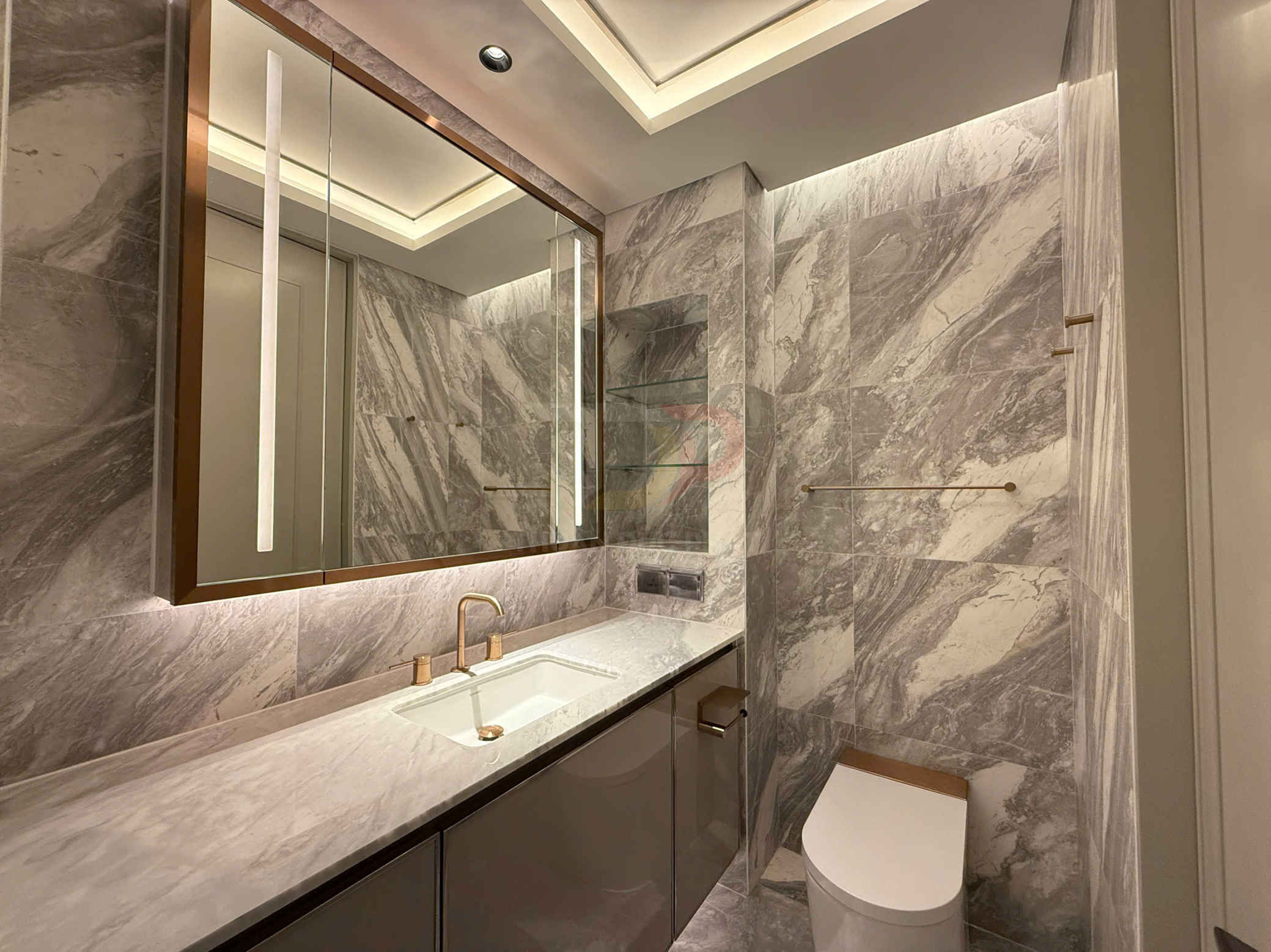 Cho thuê căn hộ Grand Marina Sài Gòn tòa Sea 2 phòng ngủ 92 mét vuông view sông giá 80 triệu đồng