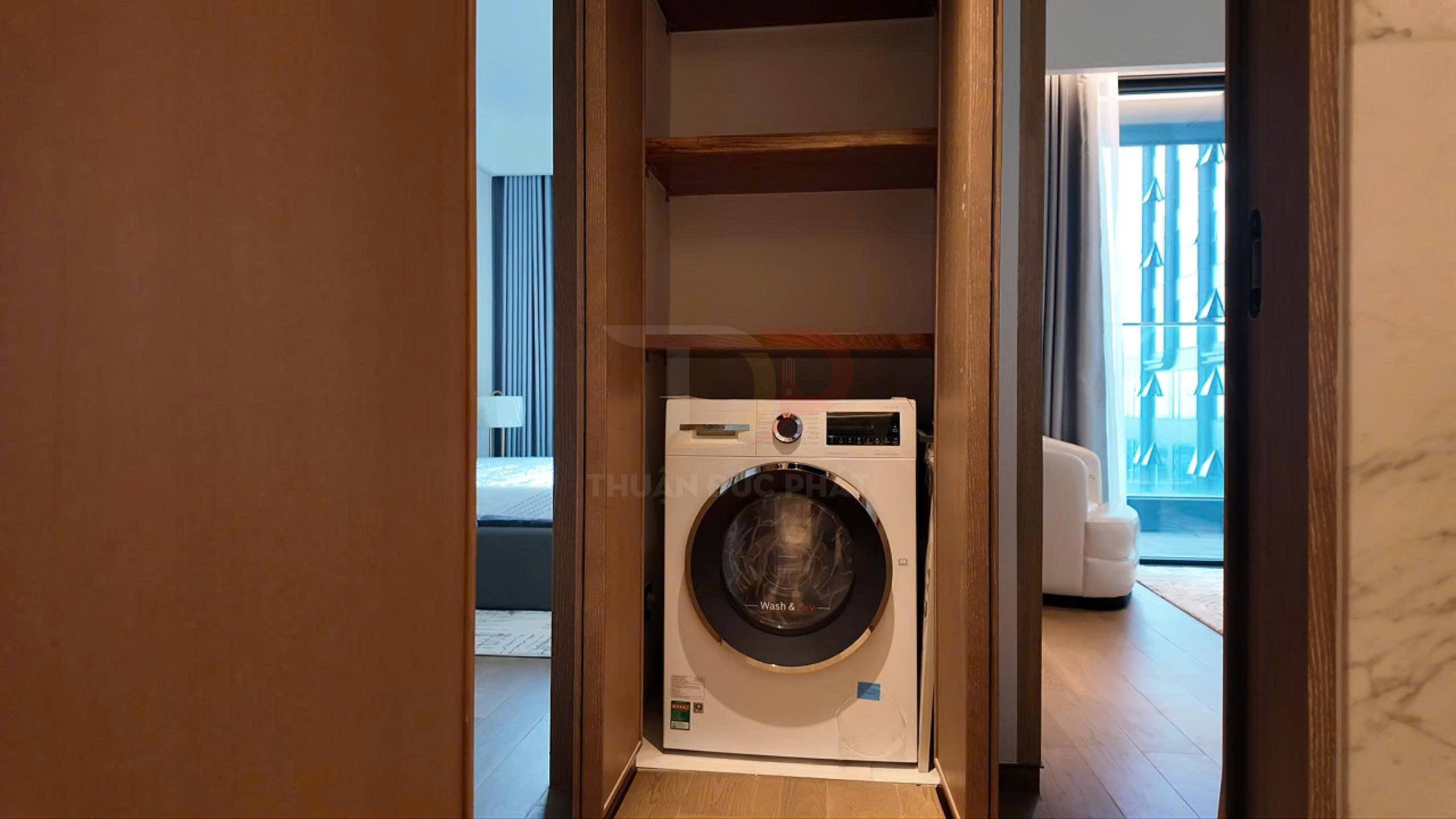 Cho thuê căn hộ Grand Marina Saigon tòa Sea 1 phòng ngủ 60 mét vuông view sông giá 42 triệu đồng