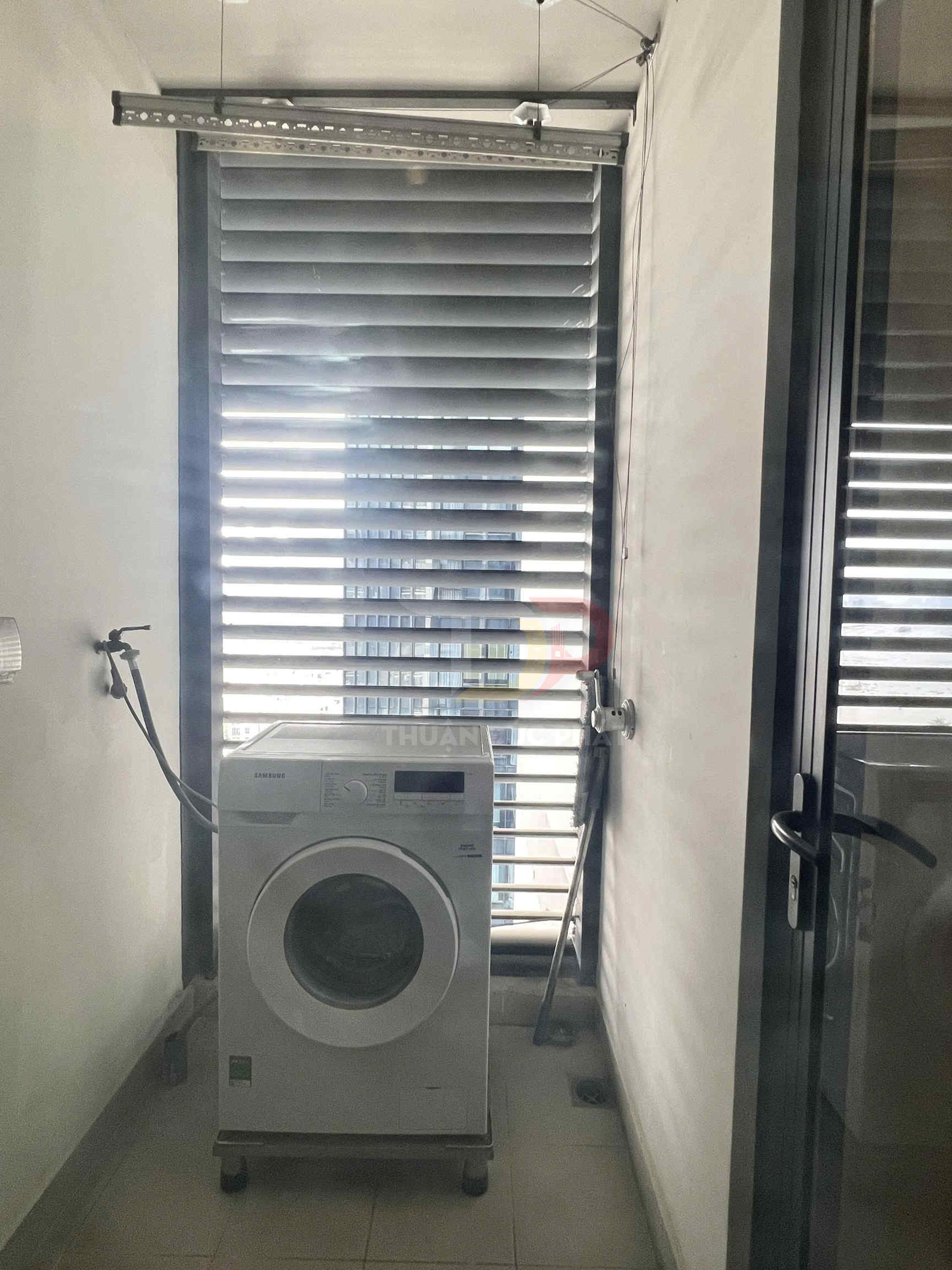 Bán Căn Hộ Vinhomes Golden River 2 Phòng Ngủ Tòa Aqua 2 Trực Diện Sông Sài Gòn