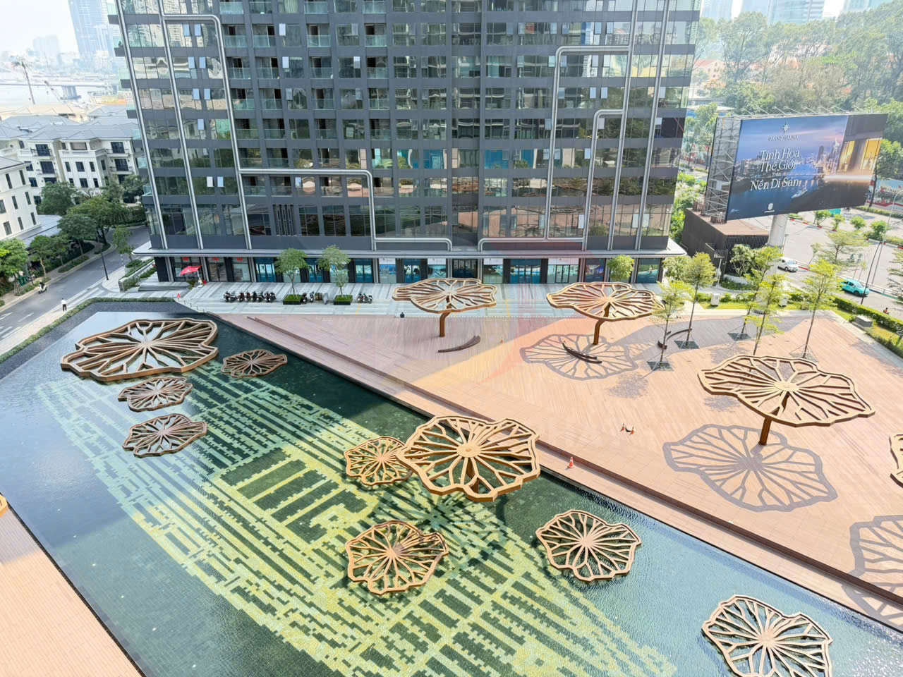 Cho thuê căn hộ một phòng ngủ Grand Marina Sài Gòn 60 mét vuông view sông, nội thất mới, giá 42 triệu đồng