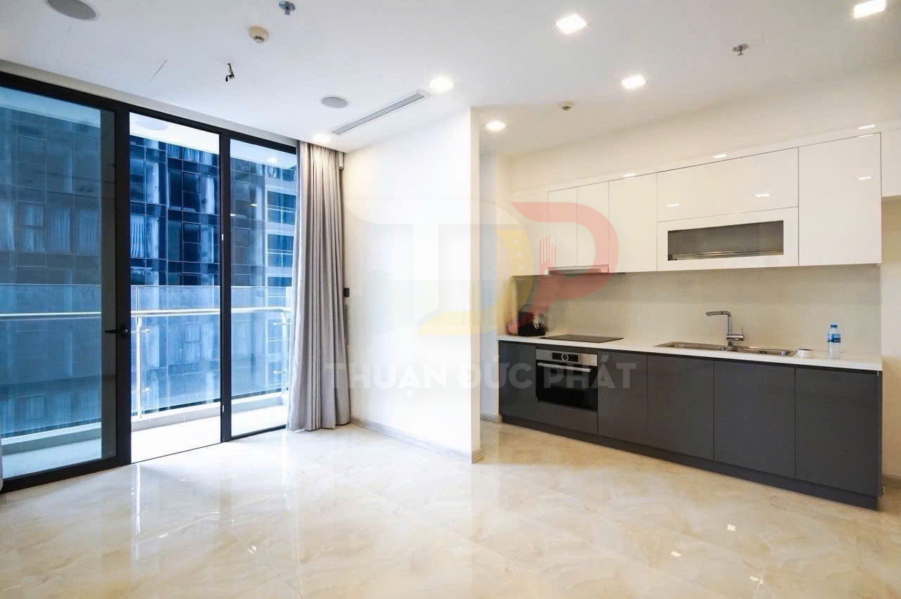 Cho thuê và bán căn hộ Vinhomes Golden River Aqua 1 view Bitexco 2 phòng ngủ 74m2 giá tốt cập nhật mới nhất