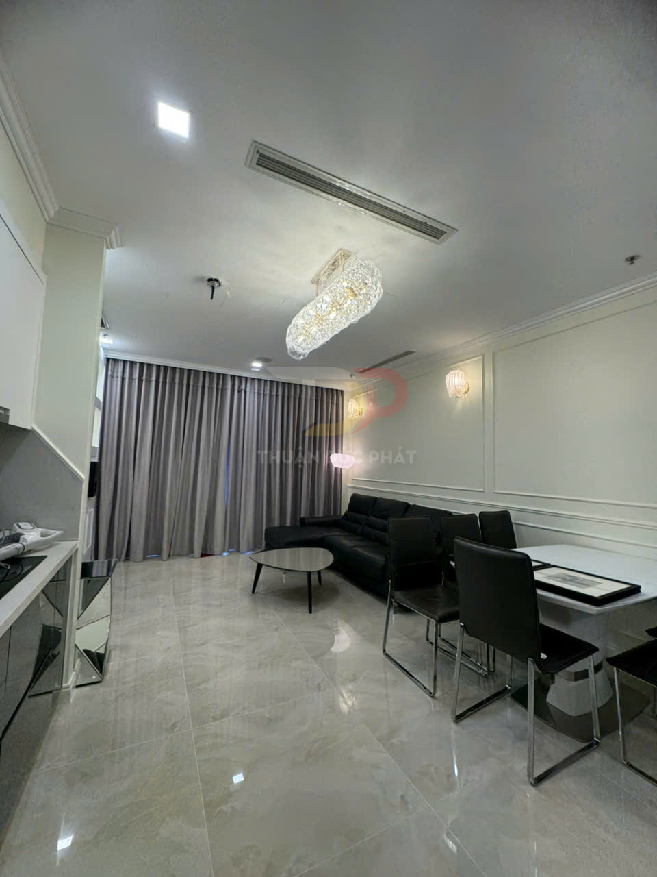 Cho Thuê Căn Hộ Aqua 2 Vinhomes Golden River Hai Phòng Ngủ Full Nội Thất Mới View Sông Và Bitexco Trực Diện