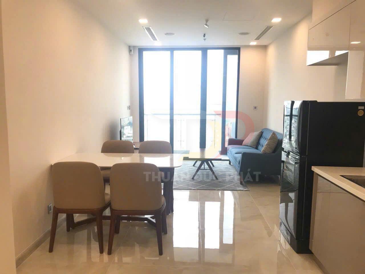 Cho Thuê Căn Hộ Vinhomes Golden River 1 Phòng Ngủ Tòa Aqua 4 Tầm Nhìn Sông Sài Gòn Và Landmark 81