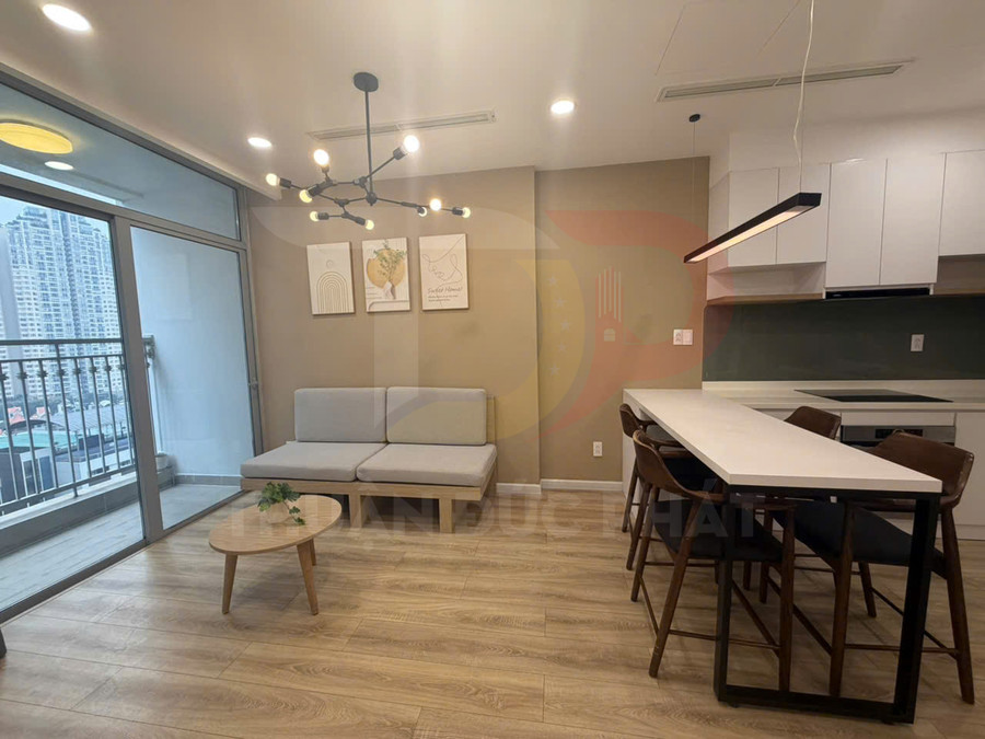 Bán căn hộ Landmark 1 Vinhomes Central Park 54,3 mét vuông giá 8,3 tỷ đồng bao phí, đã có sổ