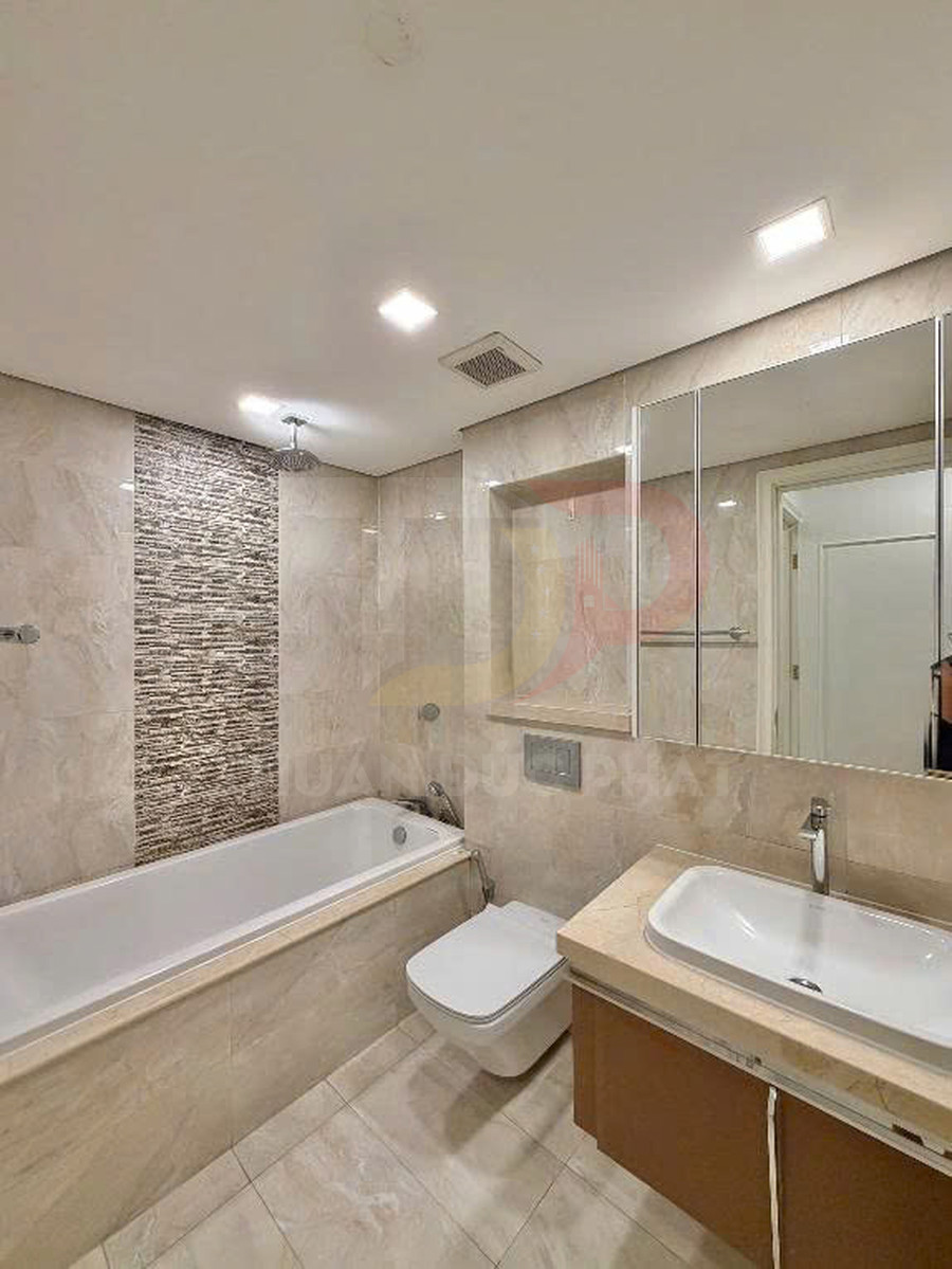 Cho Thuê Căn Hộ Vinhomes Golden River Tòa Aqua 1 Hai Phòng Ngủ Tầm Nhìn Landmark 81