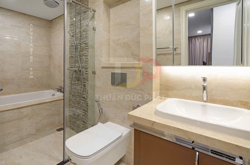 Cho Thuê Căn Hộ Vinhomes Golden River Tòa Aqua 2 Diện Tích 68.6 Mét Vuông Đầy Đủ Nội Thất Cao Cấp