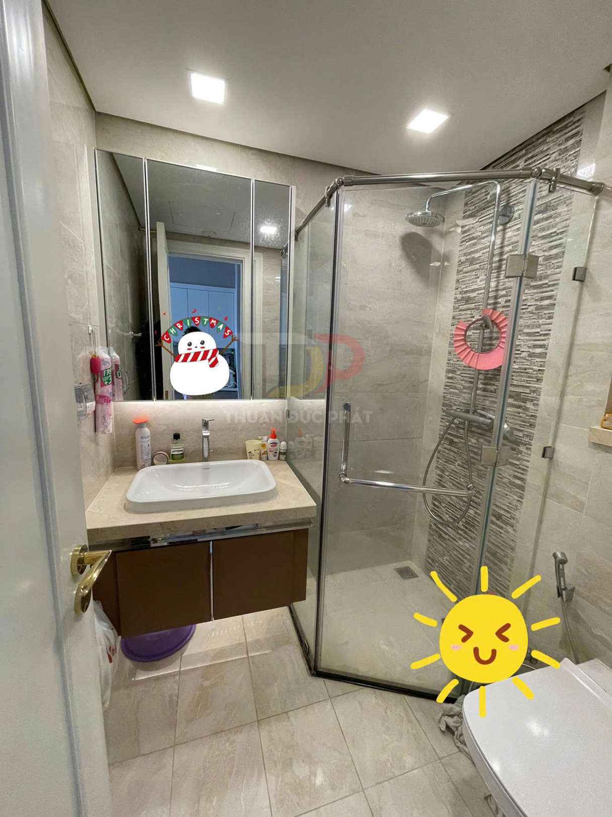 Cho Thuê Căn Hộ Vinhomes Golden River Aqua 3 Full Nội Thất 1 Phòng Ngủ View Sông Bitexco Giá Tốt Nhất Thị Trường