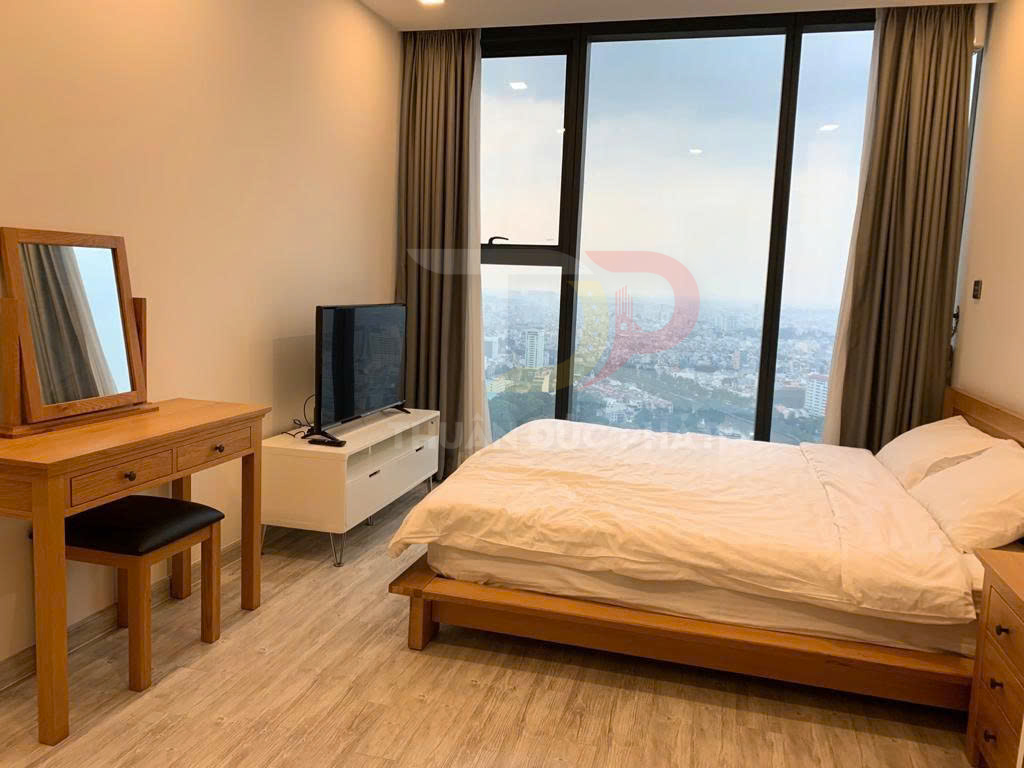 Cho thuê căn hộ Vinhomes Golden River Aqua 2 full nội thất 3 phòng ngủ view thành phố TCV giá 42 triệu bao thuế