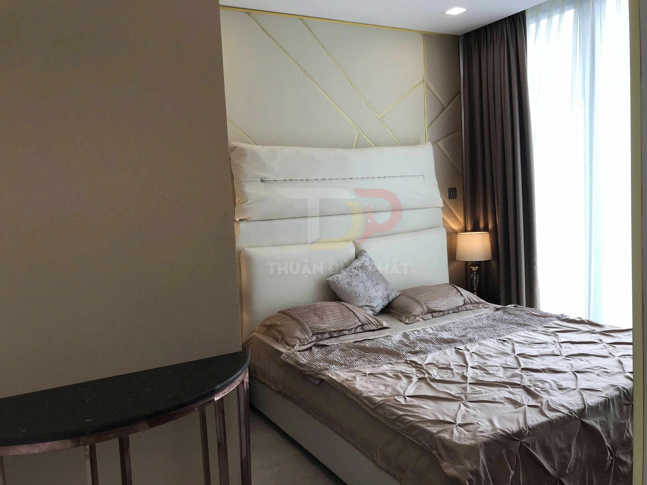 Cho Thuê Căn Hộ Vinhomes Golden River Aqua 2 2 Phòng Ngủ Full Nội Thất View Sông Bitexco Giá 35 Triệu NET